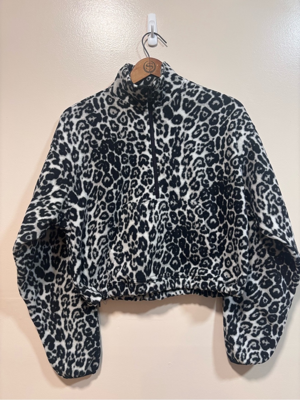 Aritzia Tna Women's Black & White Leopard Print Fleece Half-Zip Jacket S